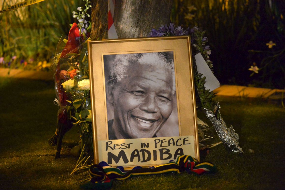 Nelson Mandela - biografia e luta contra o Apartheid