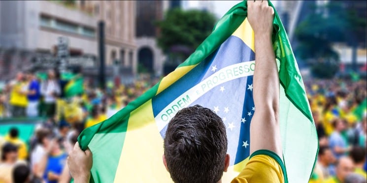 Nacionalismo - o que significa e como surgiu no Brasil e no mundo